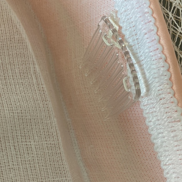 Vintage peach hat with veil - Picture 13 of 13